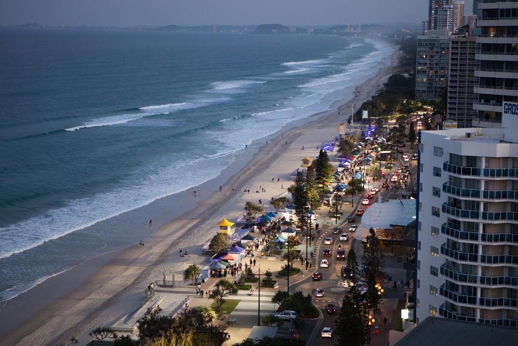Chateau Beachside Resort Gold Coast Exterior foto