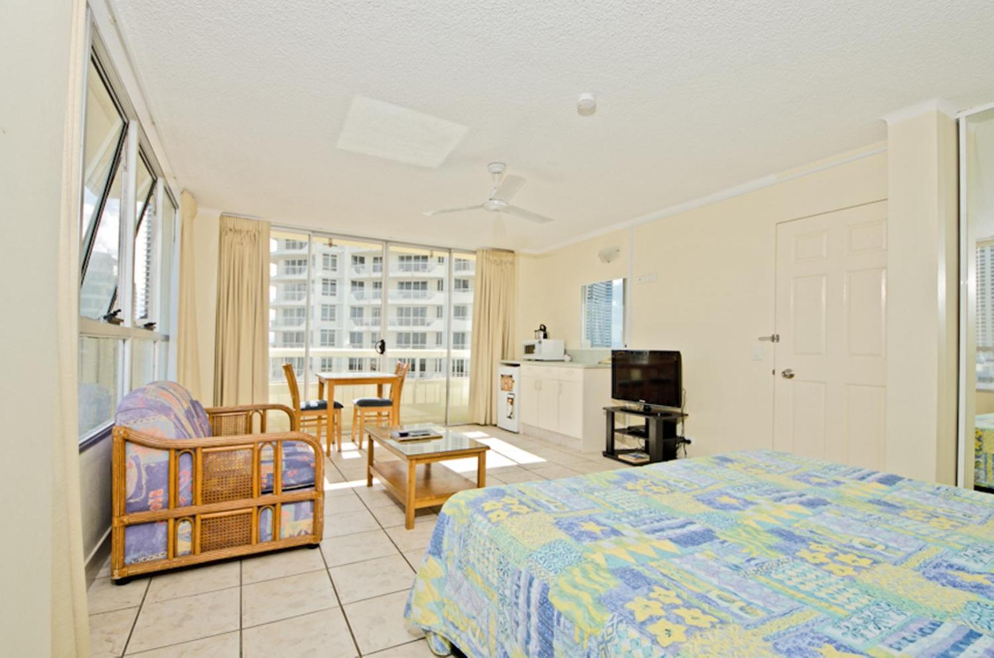 Chateau Beachside Resort Gold Coast Zimmer foto