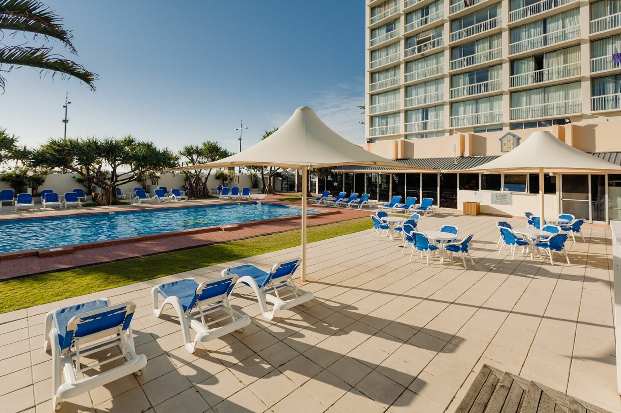 Chateau Beachside Resort Gold Coast Exterior foto